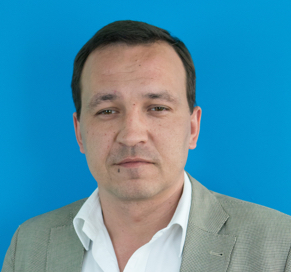 Евгений Царев